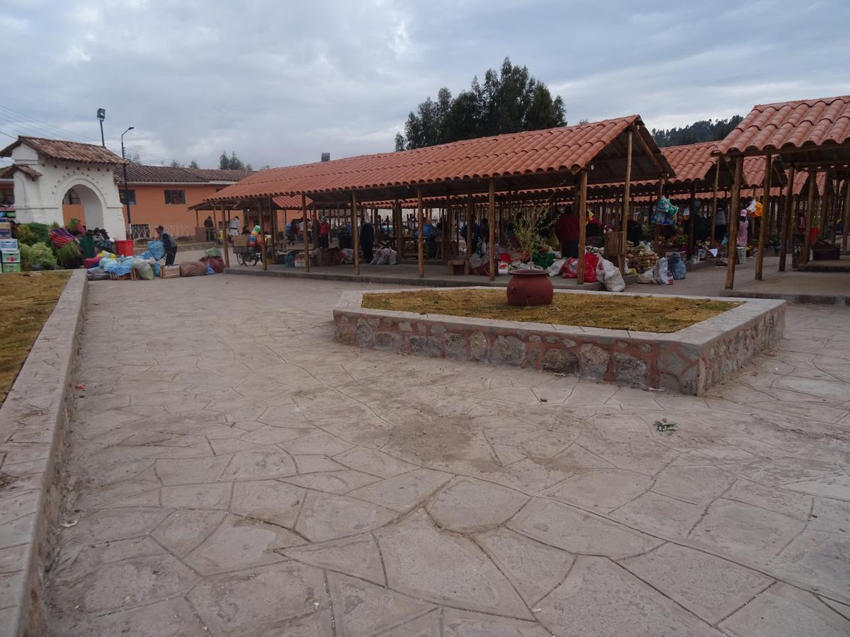 Hotel Hospedaje Encanto de Chinchero Chincheros  Exterior foto