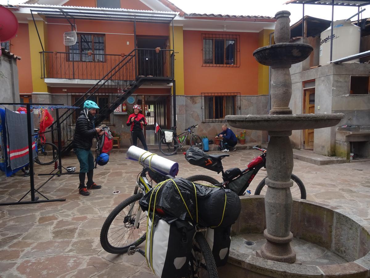 Hotel Hospedaje Encanto de Chinchero Chincheros  Exterior foto